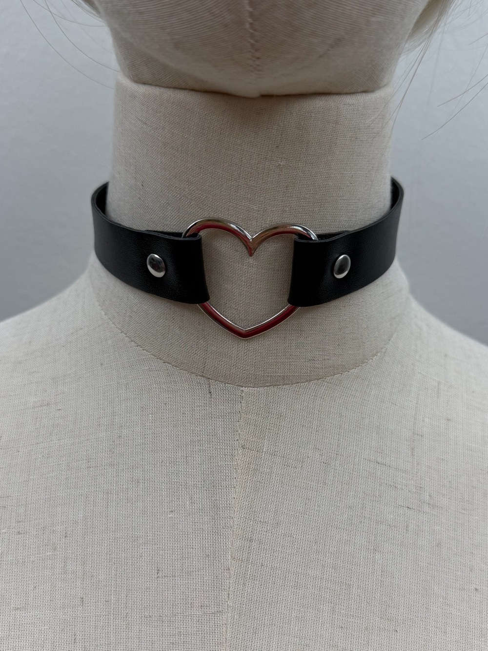 Black Heart Choker Necklace Faux Leather Heart Choker Adjustable Punk Goth